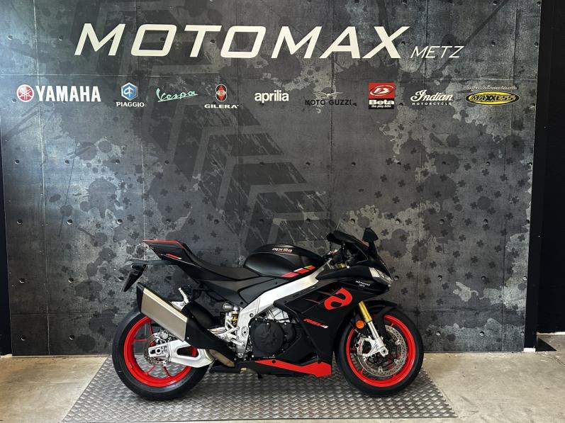 APRILIA RSV4 1100 RR SACHSENRING BLACK 500kms!