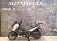 YAMAHA X-MAX 300 TECH MAX + 800kms