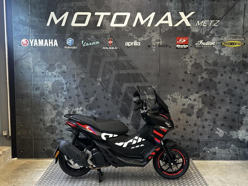 APRILIA SR 125 GT REPLICA GP VINALES 300kms