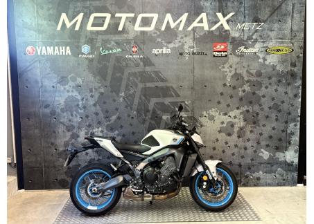 YAMAHA MT-09 CERAMIC ICE 1700kms