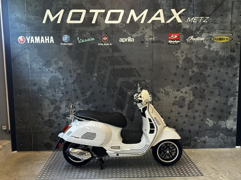 VESPA GTS 125 IE SUPER 500kms